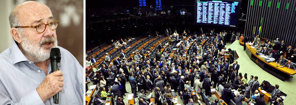 Passadas as eleições, "a verdadeira disputa em Brasília volta a se dar entre a Lava Jato e suas mil e uma delações e os políticos ameaçados que costuram um acordão da anistia para o caixa dois", escreve o jornalista; Ricardo Kotscho pergunta: "O que virá antes? O acordão da anistia ou a anunciada 'delação do fim do mundo' da Odebrecht, que estava prevista para o próximo dia 8, mas foi adiada e agora sairá sabe-se lá quando?"