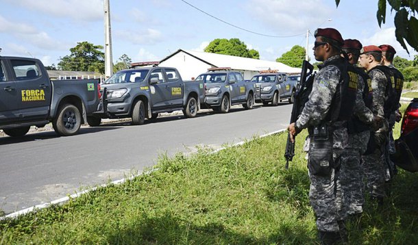 O Plenário do Tribunal Superior Eleitoral (TSE) autorizou o envio de Força Federal para a cidade de São Luís, capital do Maranhão; as tropas vão atuar durante a eleição e apuração de votos do segundo turno das eleições municipais, que acontece no domingo, dia 30 de outubro; o relator da ação, ministro Henrique Neves, disse que para aceitar o pedido levou em conta os casos de violência registrados durante o primeiro turno