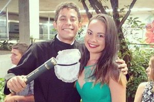 O teu povo dos canaviais compreendeu bem a oportunidade de teu direito que abraçaste ao viajar de caminhões de Joaquim Nabuco para participar de tua formatura, uma vitória também dele