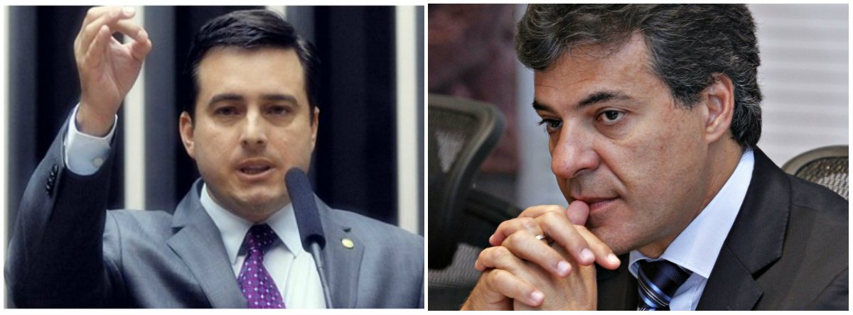 O senador Roberto Requião, do PMDB (à esq.), orientou que aliados retomem a luta pela instalação da CPI para investigar propinas na Receita Estadual; a decisão do peemedebista, em intensificar a coleta de assinaturas na Assembleia, ocorre após ter o seu nome citado na delação do fiscal Luiz Antônio de Souza; deputado federal João Arruda, secretário-geral do PMDB no Paraná, reafirmou que PMDB quer a investigação da Receita; "Que o ministério Público, que a Assembleia Legislativa, e lá, nós do PMDB, os deputados estaduais, assinaram requerimento que pede a CPI da Receita. Nós queremos que mostrem, o quanto antes, os verdadeiros ladrões da Receita Estadual do Paraná"