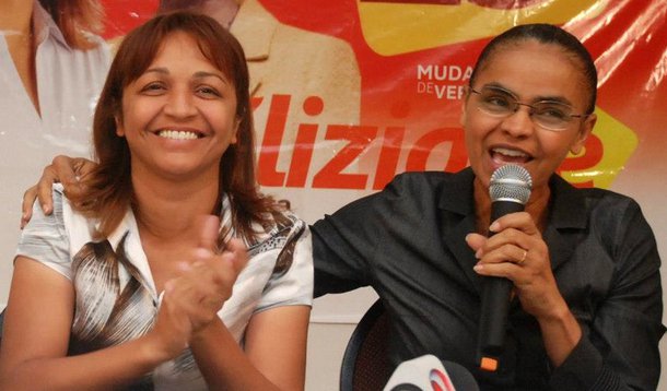 A ex-ministra e ex-senadora Marina Silva (Rede) anunciou, em São Luís, apoio à candidatura da deputada federal Eliziane Gama (PPS) na disputa pela prefeitura da capital; uma questão que não pesa contra o apoio a Eliziane é o fato de a parlamentar ter deixado a Rede e retornado para o PPS, partido pela qual foi eleita deputada federal em 2014; chapa majoritária será formada com o PSDB