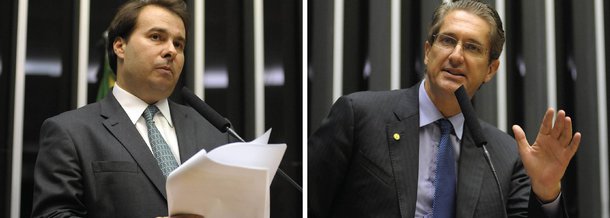 A disputa pela presidência da Câmara Federal será decidida pelos deputados Rodrigo Maia (DEM) e Rogério Rosso (PSD); Maia obteve 120 votos enquanto Rosso foi votado por 106 deputados e irão ao segundo turno, que ocorrerá ainda hoje; 13 candidatos disputaram a sucessão do ex-presidente Eduardo Cunha (PMDB), que renunciou ao cargo na semana passada