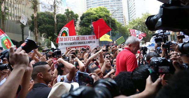 A única coisa que conseguiram até agora foi despertar a ira dos sindicatos, dos movimentos sociais e da sociedade, e o aumento desta tendência de mobilização social contra o ataque aos direitos do trabalhador é a maior certeza que temos no momento