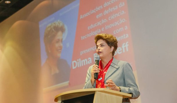 Nesta terça-feira 19 e quarta 20, especialistas em direitos humanos de vários países se reúnem no Rio para o Tribunal Internacional Sobre a Democracia no Brasil, que irá julgar, de maneira simbólica, o golpe contra Dilma Rousseff; entre os participantes estão o ganhador do Nobel da Paz Adolfo Pérez Esquivel e o bispo mexicano Raul Veras; segundo os organizadores, o ataque à democracia no país está sendo perpetrado por "forças políticas e econômicas articuladas a setores do Poder Judiciário, do Ministério Público, da Polícia Federal e potencializadas pela grande mídia corporativa"