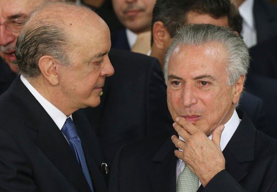 Quero dizer com isto que Parente, Serra e o usurpador do poder e agora mentiroso de âmbito mundial, *michel temer (ele mentiu na tribuna da ONU sobre os refugiados recebidos pelo Brasil), estão a impor, a fórceps, o programa quatro vezes eleitoralmente derrotado do PSDB