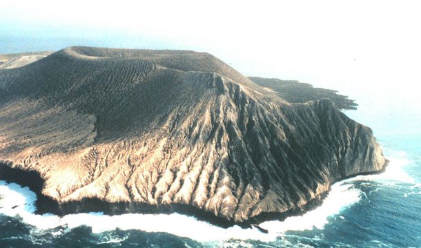 No último domingo 17, a Unesco anunciou que os novos patrimônios se encontram no Canadá, Chade, na China, no Iraque, Irã, México e Sudão e que um deles é transnacional e está no Cazaquistão, Quirguistão e Uzbequistão; no México, foi escolhido o Arquipélago de Revillagigedo, formado por quatro ilhas que, na realidade, são cumes de vulcões