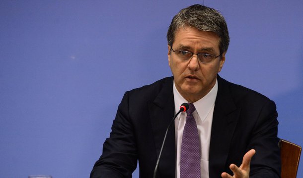 O anúncio, ainda não oficial, foi feito durante reunião ordinária do Conselho Geral da OMC, em Genebra, na Suíça, quando Roberto Azevêdo disse ter o apoio do governo brasileiro; ele explicou que viu "a necessidade de falar do tema para evitar incertezas"