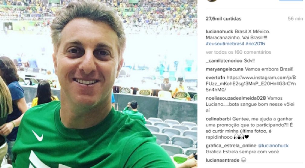 Apresentador Luciano Huck recebeu uma grande vaia, neste domingo, durante a vitória da seleção brasileira masculina de vôlei sobre o México na Olimpíada do Rio; em um dos intervalos ele foi entrevistado por uma das repórteres que animam o público; "Ginásio é ginásio. Foi uma parte. Acho que tem a ver com a situação que o país passa", disse Huck à Folha de S.Paulo