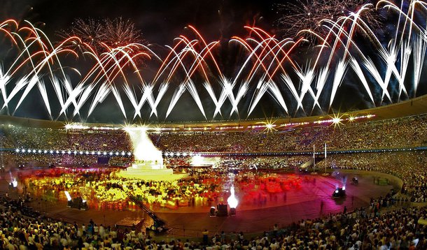 O Ministério Público (MP-RJ) está pedindo na Justiça que a prefeitura do Rio seja ressarcida em consequência de irregularidades em contratos de serviços de transporte, para Pan e o Parapan, em 2007; de acordo com as investigações do Tribunal de Contas do Município (TCM), foram constatadas várias irregularidades na contratação desses serviços, incluindo sobrepreço