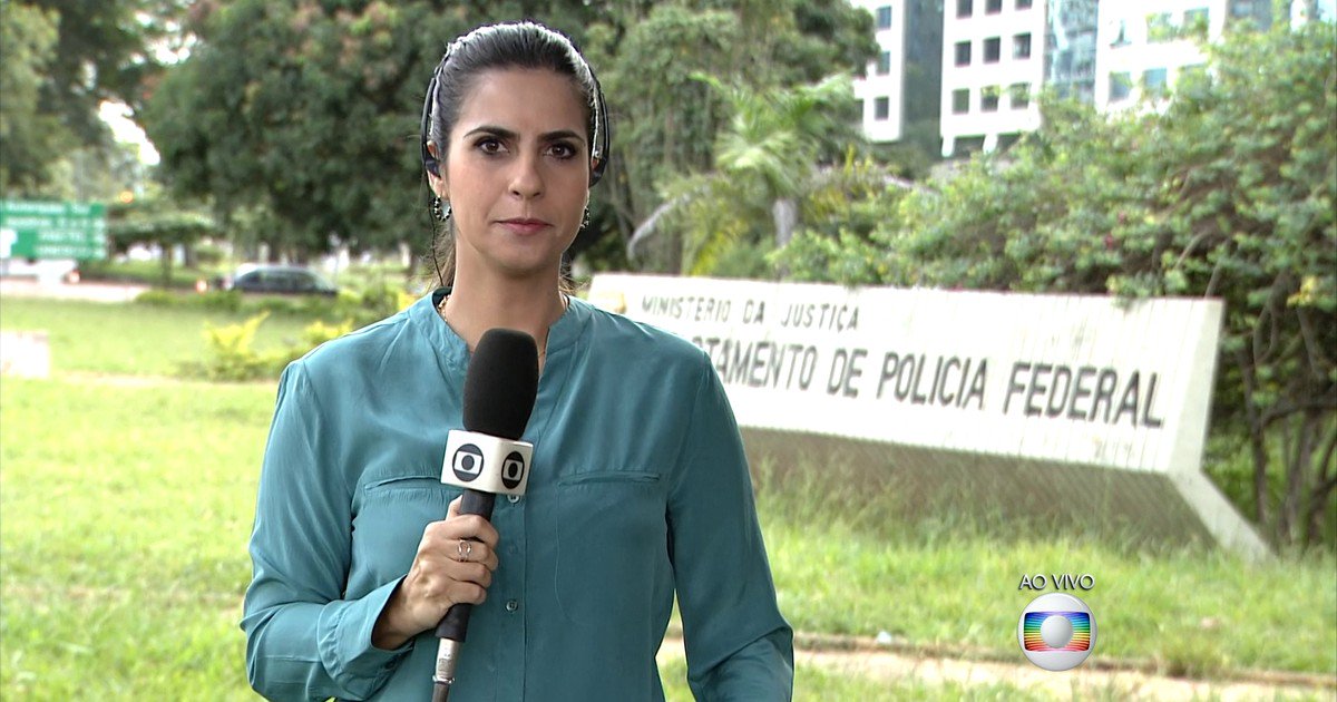 Já deixou de existir a chamada imprensa investigativa. A polícia investiga pela imprensa e faz do repórter o seu porta-voz. Tão simples, e não havia notado antes