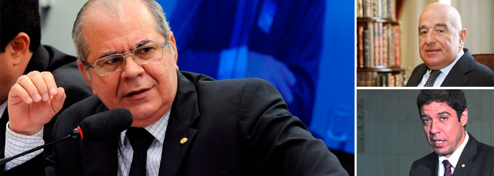 Deputado Hildo Rocha (PMDB-MA), primeiro vice-presidente da CPI instalada para apurar a corrupção em julgamentos no Carf, afirma que um empresário diz ter sido achacado por um parlamentar para evitar sua convocação pela comissão; “A pessoa que me disse que estava sendo achacada não quis que eu dissesse o nome dela (...). Ela está com medo!”; em uma reunião da CPI, Rocha questionou o plenário sobre a convocação do banqueiro Joseph Safra, feita pelo deputado Altineu Côrtes (PMDB-RJ), duas semanas antes