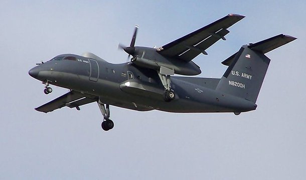 "Nossos meios de observação permitiram registar um avião Dash 8 da Guarda Costeira dos EUA que entrou ilicitamente no espaço aéreo da Venezuela no dia 17 de setembro", afirmou o ministro Padrino Lopez, citado pela agência Universal