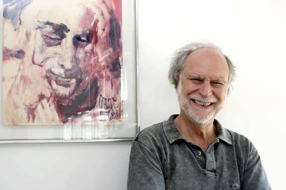 O antropólogo, escritor e etnógrafo italiano Massimo Canevacci, professor aposentado da Universidade de Roma La Sapienza, devolveu ao governo brasileiro a Ordem Nacional do Cruzeiro do Sul, com a qual foi condecorado em 1994; em carta a Michel Temer, ele demonstra ver impossibilidade de manter o título após o impeachment de Dilma Rousseff