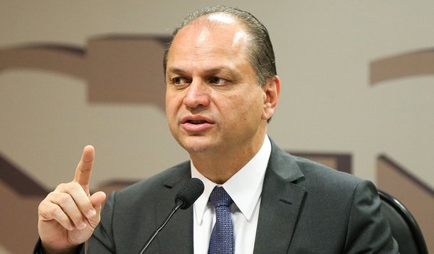 Brasília - O ministro da Saúde, Ricardo Barros, participa de audiência pública na Comissão de Assuntos Sociais do Senado. (Marcelo Camargo/Agência Brasil)
