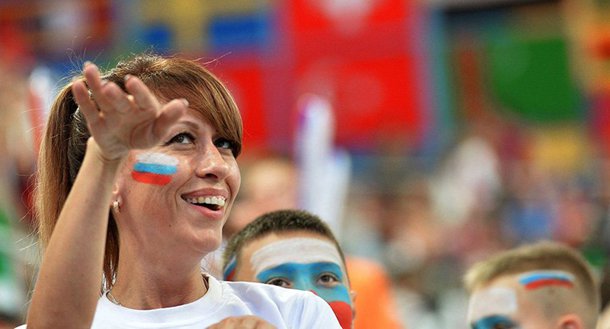 A informação foi divulgada em comunicado do ministério nesta sexta-feira (14), citando as palavras da chefe do departamento de política demográfica e proteção da população, Svetlana Petrova; o plano "determinará todos os recursos que garantem a participação de mulheres na economia e reforçará o combate à descriminação de gênero