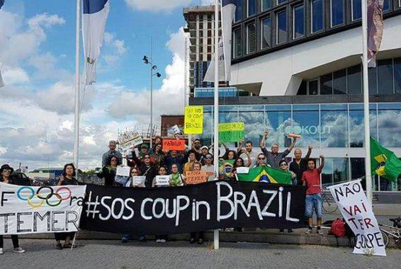Foram realizados eventos em Amsterdã (Holanda), Londres (Reino Unido), Berlim e Leipzig (Alemanha), Paris (França). Madri e Barcelona (Espanha), Lisboa (Portugal), Nova York, São Francisco e Washington (Estados Unidos); em todos eles, os brasileiros pediam o fim do golpe contra a democracia no País