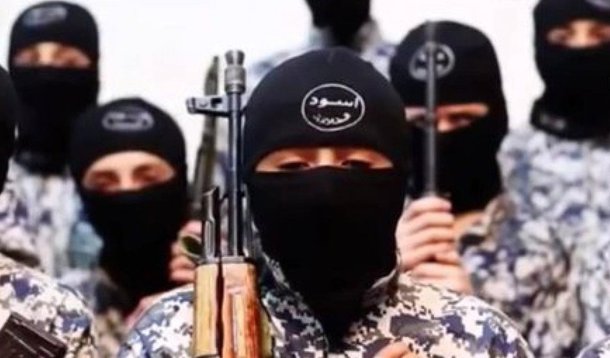 Grupo terrorista, que está perdendo território na Síria e no Iraque, reivindicou a autoria de uma série de ataques militantes em vários cantos do mundo recentemente, principalmente na França e na Alemanha; série de ataques ocorreram após apelo para que os combatentes atacassem o Ocidente durante o mês sagrado do Ramadã; estratégia jihadista mudou: em vez de pedir para os combatentes viajarem para o auto-proclamado califado, o grupo os está encorajando a agir localmente, com os meios que tiverem disponíveis