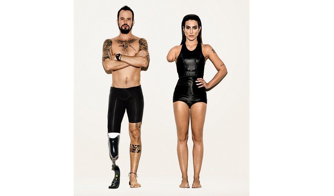 "Somos todos paraolímpicos"; este é o mote da campanha promovida pelo Comitê Paralímpico Brasileiro, que convidou os atores Cleo Pires e Paulo Vilhena para representarem atletas amputados; iniciativa, que conta com apoio da revista Vogue Brasil, passou a ser alvo de severas críticas dos internautas nas redes sociais, que questionaram por que os próprios atletas paralímpicos não foram convidados
