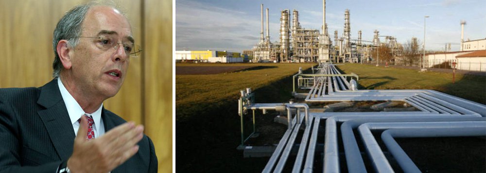Depois de alienar um dos mais promissores campos do pré-sal para uma empresa norueguesa, a Petrobras, sob o comando de Pedro Parente, vende agora sua rede de 2,5 mil quilômetros de gasodutos no Sudeste para fundos do Canadá, da China e de Cingapura; o valor do negócio é de US$ 5,2 bilhões e a justificativa é a redução do endividamento da companhia; no caso de Carcará, geólogos prometem ir à Justiça alegando que o valor da transação é baixo demais