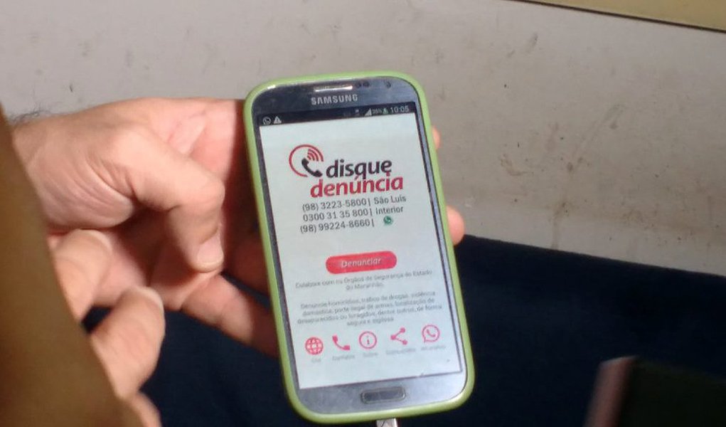 O Governo do Estado lançou mais uma ferramenta para combate à criminalidade: o aplicativo Disque Denúncia para smartphones; o lançamento foi realizado na sede do Disque Denúncia na Secretaria de Estado de Segurança Pública (SSP); com funcionamento 24 horas por dia, a ferramenta está apta ao recebimento de denúncias de diversos tipos de crimes e informações sobre problemas em geral das comunidades