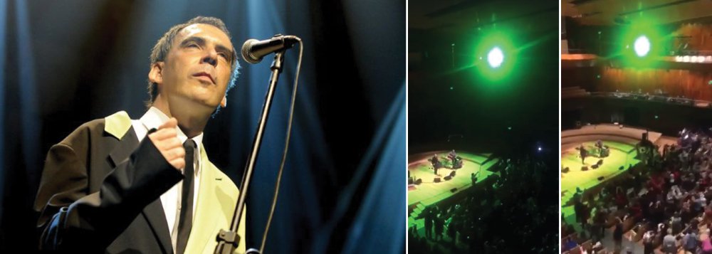 A torcida contra o governo interino se manifestou em um show do cantor e compositor Arnaldo Antunes na capital da Argentina; assista