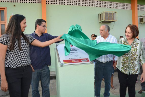 Fruto de uma parceria público-privada entre o Hospital Luzia Trinta e o Governo do Maranhão, o Hospital Regional de Araioses, o mais novo centro hospitalar do Estado, foi entregue; o hospital beneficiará a população de Araioses, um dos municípios de menor Índice de Desenvolvimento Humano (IDH) do País; a unidade atuará com cerca de 50 leitos 100% SUS, de acesso universal e gratuito, e oferecerá serviços de internação para clínica médica e obstetrícia, atendimento ambulatorial nas áreas de cardiologia, ortopedia, ginecologia e clínica médica, além de realizar exames laboratoriais e serviços de apoio diagnóstico; a estrutura conta com um centro de obstetrícia, auditório, copa e cozinha
 