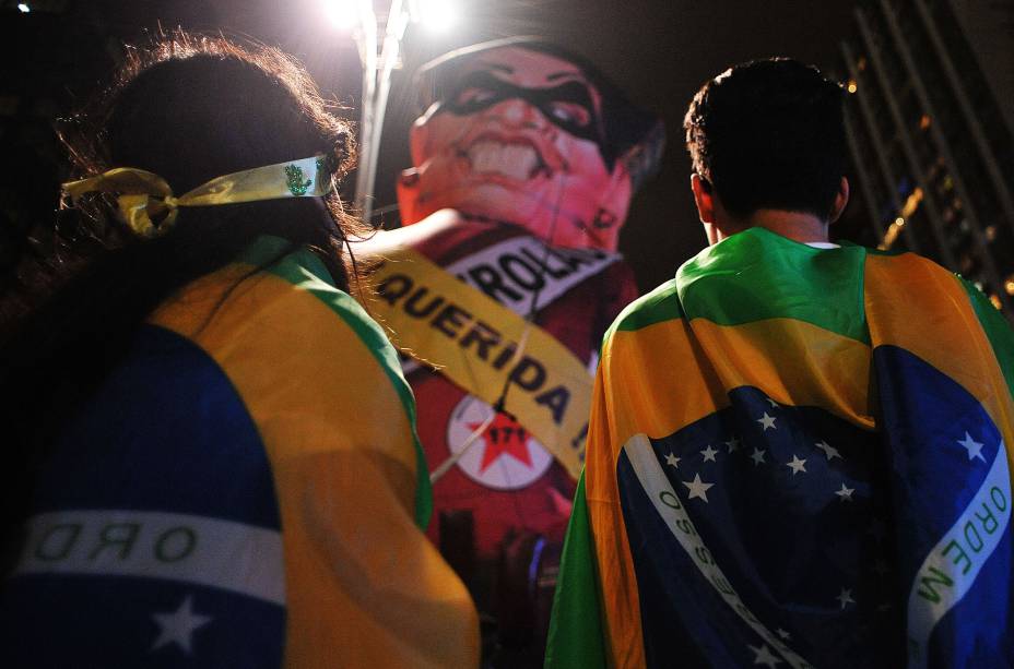 Alguns dizem que o impeachment aconteceu porque a presidente Dilma não conversava com o Congresso, não tinha jogo de cintura; outros dizem que o PT inventou a corrupção e levou o país à crise. Isso é tudo balela