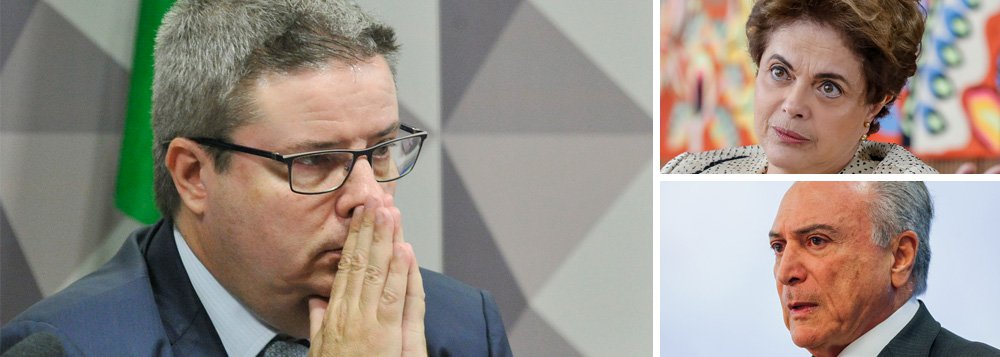Relator na comissão do impeachment no Senado, senador Antonio Anastasia (PSDB-MG) rejeitou a proposta que havia sido apresentada pela senadora Simone Tebet (PMDB-MS) para reduzir para 5 dias o prazo para as alegações finais no processo; Simone já anunciou que não irá recorrer da rejeição; julgamento volta então ao prazo anterior: o relatório será votado no dia 2 de agosto e o julgamento final até o dia 16 de agosto em plenário, durante as Olimpíadas, que começam no dia 5 do mesmo mês; Raimundo Lira (PMDB-PB), presidente da comissão, disse que "reflexão filosófica" o levou a manter os prazos da defesa e da acusação; Michel Temer sofre derrota com a negativa ao aceleramento do impeachment