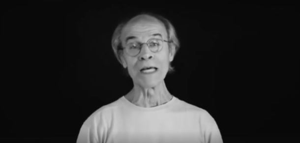 Na semana passada, a Câmara dos Deputados aprovou a PEC no primeiro turno. Para entrar em vigor, ela ainda precisa passar por mais um turno na Câmara e dois no Senado. A proposta vai estabelecer um teto para os investimentos em saúde, educação e reajuste do salário mínimo pelos próximos 20 anos. Artistas como Wagner Moura, Osmar Prado, Tonico Pereira e Beth Carvalho protestaram. Assista