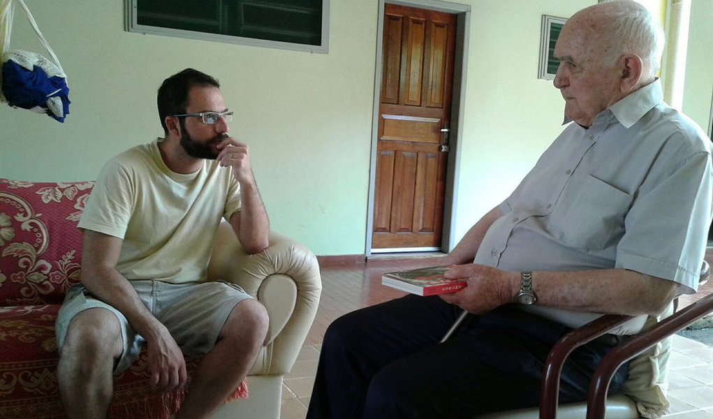 O mandato da presidenta eleita foi tirado sem crime, o sucessor deu posse a 15 ministros enrolados com a justiça, o governo segue impondo reformas radicais contra os que mais precisam não submetidas à aprovação das urnas, o judiciário apoia a caçada seletiva aos rebeldes e o que temos feito além de nos odiar?