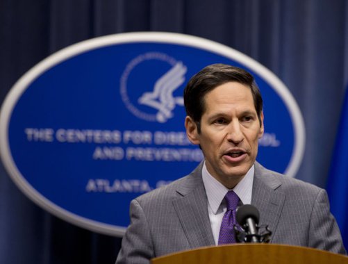 O surto do vírus Zika no Brasil não representa ameaça suficiente para justificar cancelar nem adiar os Jogos Olímpicos marcados para agosto no Rio de Janeiro, disse uma importante autoridade de saúde dos Estados Unidos nesta quinta-feira; "Não há razão de saúde pública para cancelar ou adiar as Olimpíadas", afirmou nesta quinta-feira Tom Frieden, diretor do Centro de Controle e Prevenção de Doenças dos EUA