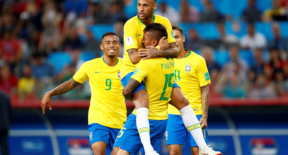 Os gols do Brasil foram marcados por Paulinho, no primeiro tempo, ao completar ótimo lançamento de Philippe Coutinho, e pelo zagueiro Thiago Silva, de cabeça, após cobrança de escanteio