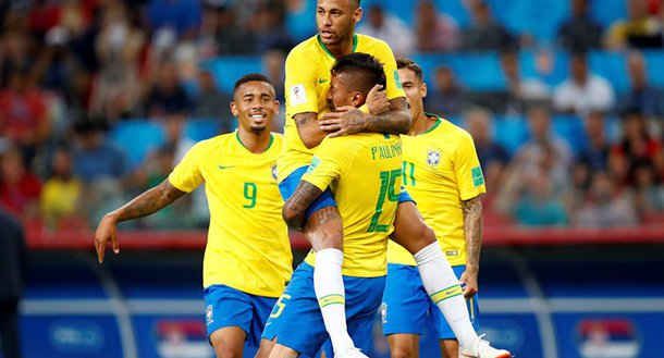 Os gols do Brasil foram marcados por Paulinho, no primeiro tempo, ao completar ótimo lançamento de Philippe Coutinho, e pelo zagueiro Thiago Silva, de cabeça, após cobrança de escanteio