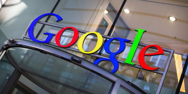 A União Europeia acusa o Google de promover seu próprio serviço de vendas nas buscas da Internet em detrimento dos serviços rivais, em um caso que se arrasta desde o final de 2010