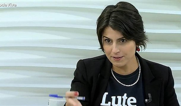 "Não é democrático dar a facínoras mentais espaços para pregar mutilações. Infelizmente é o que fez uma TV que não tem mais o direito de usar 'Cultura' em seu nome", diz o jornalista Fernando Brito sobre o espetáculo de antijornalismo que foi a "entrevista" da pré-candidata do PCdoB à Presidência, Manuela D'Ávila 