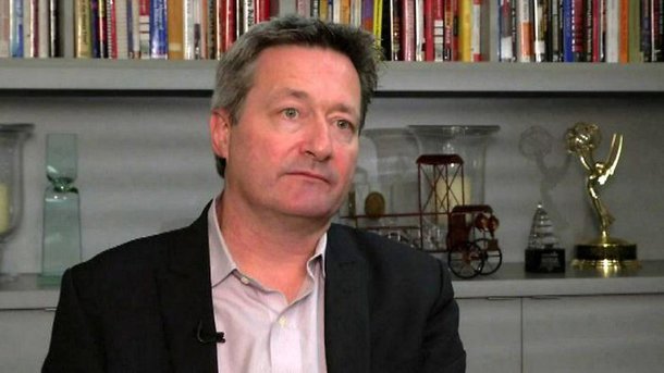 Grupo de meios de comunicação que coordenou a investigação sobre os chamados "Panama Papers", que revelou por meio de documentos como autoridades e celebridades mundiais fazem uso de empresas em paraísos fiscais para ocultar patrimônio,  informou que não participará de um inquérito criminal do Departamento de Justiça dos Estados Unidos; "O ICIJ [sigla em inglês para Consórcio Internacional de Jornalistas Investigativos] e sua organização mãe, o Centro de Integridade Pública, são organizações de comunicação amparadas pela Primeira Emenda e outras proteções legais para não se tornarem um braço das forças de segurança", afirmou Gerald Ryle, diretor do ICIJ