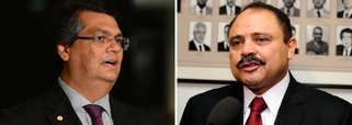 Governador do Maranhão, Flávio Dino (PCdoB), saiu em defesa da decisão do presidente interino da Câmara, que anulou a admissibilidade do impeachment na Casa; segundo ele, "juridicamente, a decisão do deputado Waldir Maranhão é centenas de vezes mais consistente do que o pedido do tal 'impeachment'"; "Defensores do 'impeachment' não querem aceitar que o presidente da Câmara dos Deputados tome decisões. Só vale quando é para um dos lados?", questiona; Dino confirmou ter conversado a respeito do recurso da AGU com Maranhão e disse ser "natural" que o parlamentar, por ser de seu Estado, lhe peça conselhos, assim como ele faz com o deputado