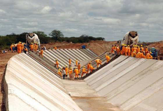 Embora os Estados do Nordeste alardeiem tantos avanços, do ponto de vista de números reais da economia brasileira, mesmo com tantos investimentos nos diversos Estado, os indicadores mostram que o patamar de participação nordestina no PIB ainda é abaixo dos 14%