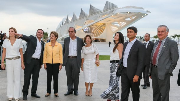 A programação começou às 10h deste sábado 19, com várias atrações infantis, e se encerra às 20h de domingo 20, com uma apresentação da Orquestra Sinfônica Brasileira, regida pelo maestro Roberto Minczuk; a instalação do museu, que fica no Píer Mauá, é um dos ícones da revitalização da zona portuária do Rio de Janeiro
