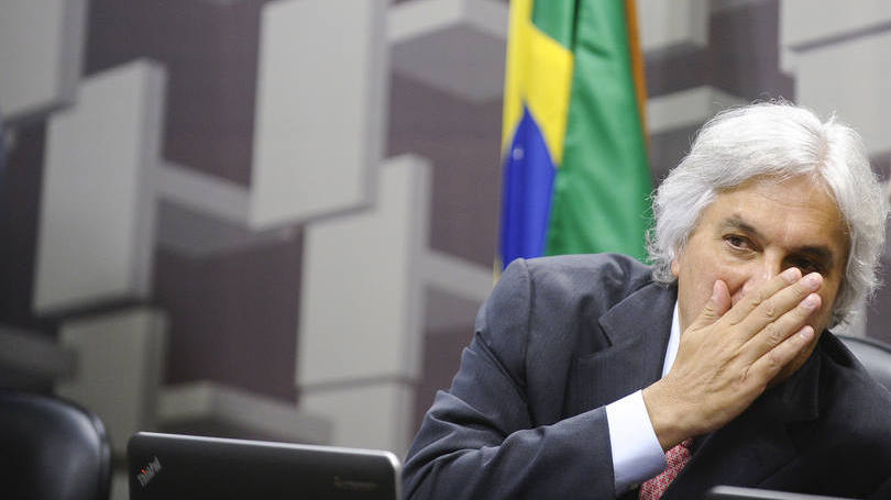 Se as gravações que levaram à prisão do senador Delcídio Amaral são indício de crime, então elas deveriam ter sido usadas para rastrear todas as pessoas que foram citadas nelas, notadamente os quatro ministros do Supremo Tribunal Federal