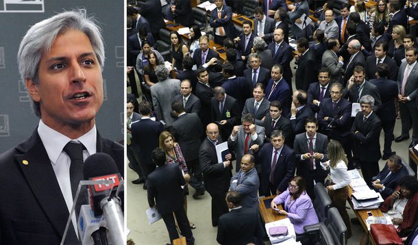 Entre os três maiores partidos da Câmara e do Congresso, PMDB, PT e PSDB, a legenda da presidente Dilma foi a que sofreu maior desfalque; um dos que deixaram a legenda foi Alessandro Molon, que se filiou à Rede; emenda constitucional aprovada em dezembro e à espera de promulgação pelo presidente do Senado, Renan Calheiros, vai estimular "um grande troca-troca partidário", acredita analista do Departamento Intersindical de Assessoria Parlamentar (Diap); por Rede Brasil Atual