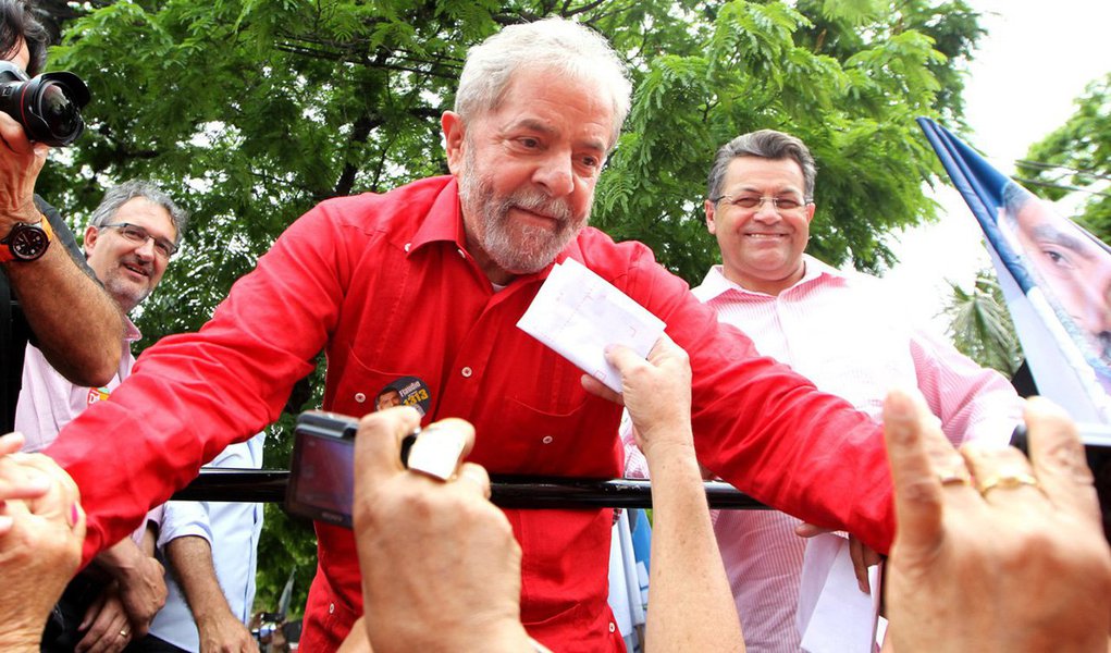 Impera o desejo por um líder ou uma líder que não é nenhum desses e nenhuma dessas que estão aí. Enquanto o messias não vem, Lula segue favorito