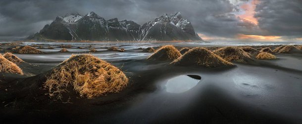 Cumes nevados, crocodilos à flor d’água, vulcões fumegantes, torres imersas no mistério: uma volta ao mundo com as fotos premiadas do mais importante concurso dedicado à fotografia panorâmica.