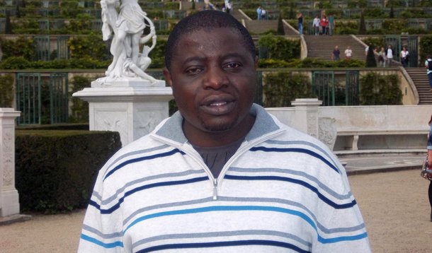 Três jornalistas do Zimbábue foram detidos por terem noticiado o envolvimento de policiais e responsáveis por parques nacionais no envenenamento de pelo menos 60 elefantes, para posterior tráfico de marfim, "Confirmamos a detenção de três jornalistas, situação que condenamos", declarou o diretor da organização não governamental Voluntary Media Council, do Zimbábue, Loughty Dube; jornalistas são acusados de terem publicado informações falsas