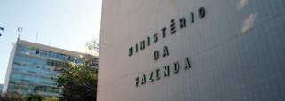 Secretaria do Tesouro Nacional publicou portaria instituindo o Comitê de Política Fiscal (Copof); objetivo do Copof é subsidiar o planejamento fiscal de médio prazo, principalmente quanto a elaboração do Plano Plurianual (PPA), da Lei de Diretrizes Orçamentárias (LDO) e da Lei Orçamentária Anual (LOA), além do planejamento de longo prazo