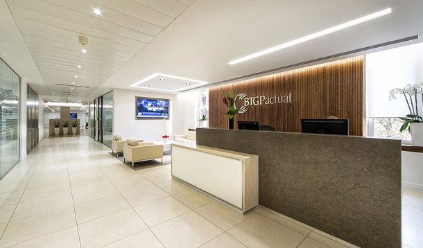 Desde a prisão do banqueiro André Esteves, clientes retiraram o equivalente a 3,5% do patrimônio sob administração do BTG Pactual - maior banco de investimentos independente do Brasil e da América Latina, que tem R$ 214,8 bilhões em ativos administrados
