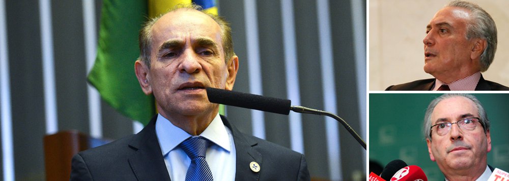 "Ele [Michel Temer] tomou partido. Ele e o presidente Eduardo Cunha estão juntos para tirar a liderança do Leonardo Picciani", criticou o ministro da Saúde, Marcelo Castro, que também é do PMDB; "Como vamos julgar uma pessoa que quer entrar no PMDB?", criticou ele, sobre a resolução da Executiva Nacional do partido, aprovada hoje, que obriga que a filiação de deputados e senadores seja aprovada previamente pelo comando da legenda