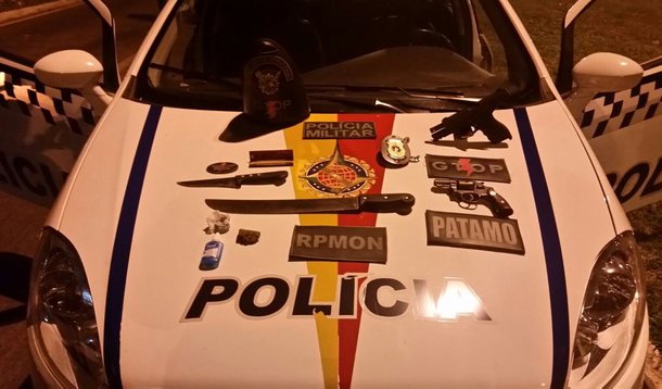 A Polícia Militar divulgou um balanço apontando um aumento de 3% na apreensão de armas de fogo, com 1.948 unidades de janeiro a outubro de 2015 em todo o Distrito Federal; as estatísticas apontam que, do total apreendido neste ano, 66,4% são revólveres, 23,2% pistolas e 0,36% fuzis e metralhadoras