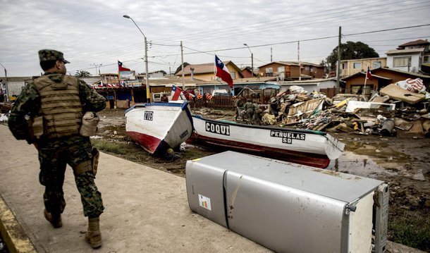 Abalo sísmico alcançou 6,5 de magnitude balançou prédios da capital chilena, Santiago, epicentro do tremor foi localizado a 144 quilômetros da cidade de Valparaíso; na última quarta-feira, um terremoto de 8,3 de magnitude atingiu a cidade portuária de Coquimbo, deixando 13 mortos