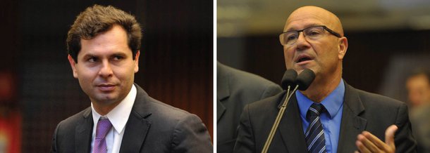 Os deputados estaduais Alexandre Curi e Luiz Claudio Romanelli formalizaram pedido de desfiliação do PMDB do Paraná; eles aproveitaram a janela para trocar o PMDB pelo PSB, sem que sejam importunados com a perda do mandato; agora, eles terão mais tranquilidade para apoiar o governo Beto Richa (PSDB) sem o risco de serem expulsos, pois o PMDB se declara oposição ao tucano desde que perdeu a eleição de 2014